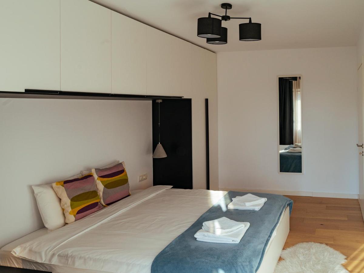 Central Modern Design Apartment Bucureşti Exterior foto
