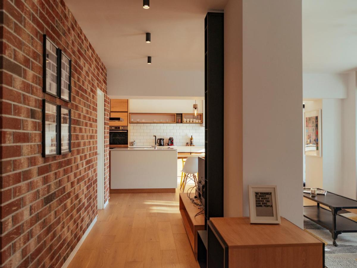 Central Modern Design Apartment Bucureşti Exterior foto