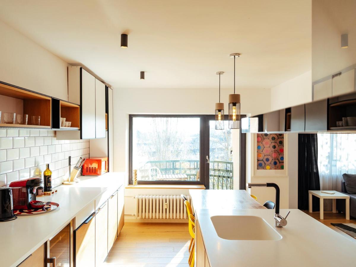 Central Modern Design Apartment Bucureşti Exterior foto