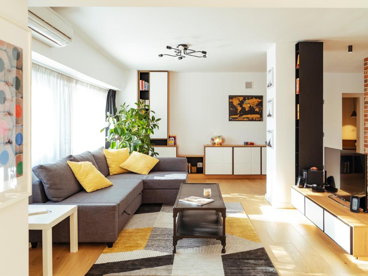 Central Modern Design Apartment Bucureşti Exterior foto