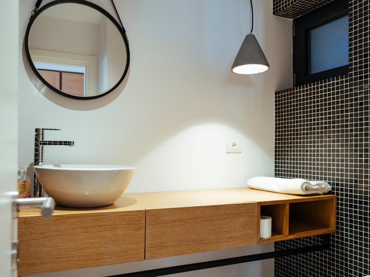 Central Modern Design Apartment Bucureşti Exterior foto
